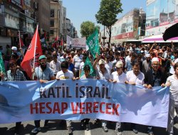 İsrail katliamı İstanbul'da lanetlendi