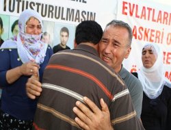 PKK'nın kaçırdığı 2 genç daha evlerine döndü