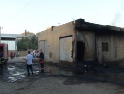 Kızıltepe'de işyerinde çıkan yangında 2 kişi yaralandı