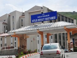 Göçük altında kalan bir kişi ağır yaralandı