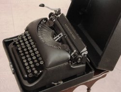 Almanlar teknolojiye pes etti; daktiloya dönüş yapılacak