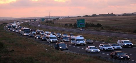 TEM otoyolunda bayram tatili yoğunluğu
