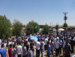 Çınar, Karacadağ Şehitlikleri ziyaretçi akınına uğradı