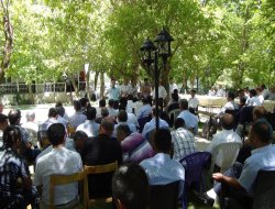 İmam hatip mezunları bayramlaştı