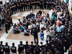 Polisleri sorgulayan savcılara inceleme