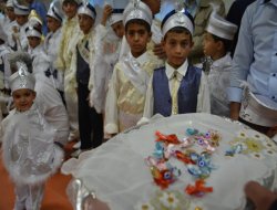 Avrupa Yetim Der 50 çocuğu sünnet ettirdi