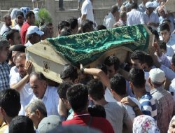 Kozluk'ta öldürülen 7 kişi defnedildi