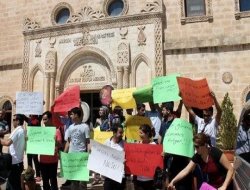 Mamosteyên kurdî li benda kadroyê ne