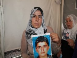 Acılı anne: Çocukların yeri annelerinin yanı değil mi?