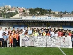 Mardin'de Kur'an kursları futbol turnuvası başladı
