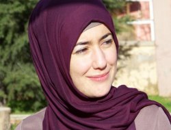 Tesettür bir kaledir