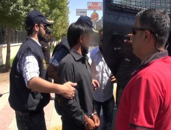 Bayrak zanlısı cezaevinde