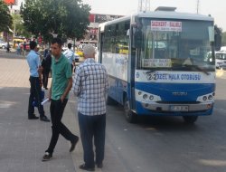 Miting öncesi kaldırılan duraklar halen kurulmadı