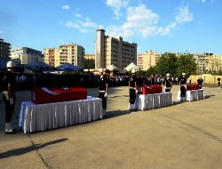 Hayatını kaybeden polisler için tören yapıldı