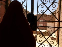 Qebra Şehîde Esmayê Hê Bênav e