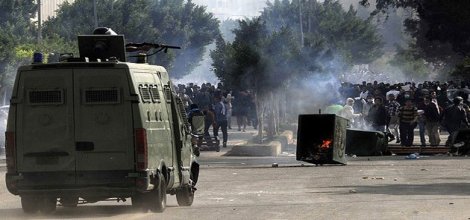 Mısır'daki gösterilerde bir çocuk öldü