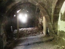 Bitlis'teki türbeler tahrip ediliyor