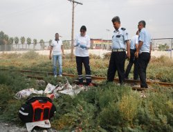 Mersin'de tren kazası: Bir kişi hayatını kaybetti