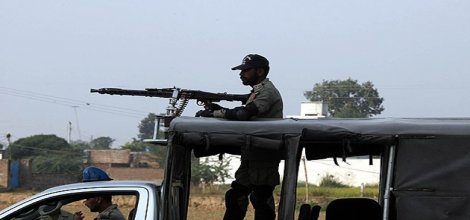 Hindistan-Pakistan sınırında gerginlik: 2 ölü