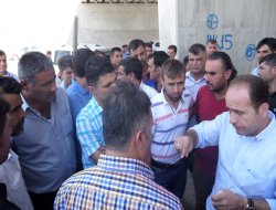 Tanker şoförleri, pasaport ve ehliyet bırakma eylemi yaptı