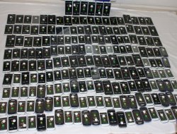 Bursa'da 615 adet kaçak cep telefonu ele geçirildi