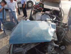 Batman'da trafik kazası: 2 ölü 6 yaralı (Yenilendi)