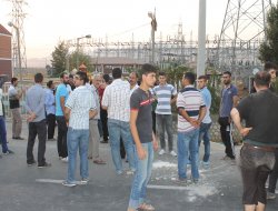 Elektrik kesintilerine tepkiler devam ediyor