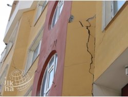 Hasarlı Binalar Korkutuyor