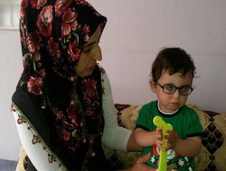 Minik Abdullah artık görüyor