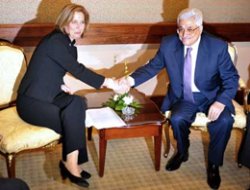 Abbas, Batı Şeria'da İntifadayı Önledi!