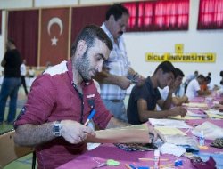 Dicle Üniversitesi kayıt sezonunu açtı