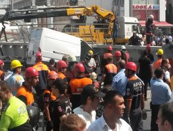 İstanbul Valiliğinden üstgeçit açıklaması