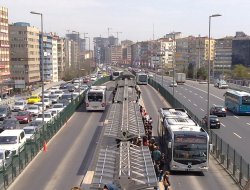 İstanbul'a iki yeni metrobüs hattı geliyor
