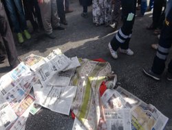 Halk otobüsüne çarpan motosiklet sürücüsü öldü