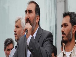 Başörtüsüne Bin Derneği Feda Ederiz