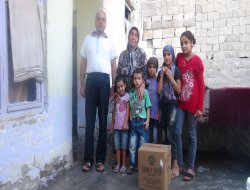 Umut Der Suriyeli ailelere yardımlarını sürdürüyor