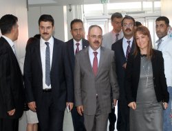 "Van sağlıkta çok iyi yol kat etti"