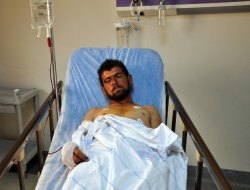 Ayıyı soluksuz bırakıp kurtuldu