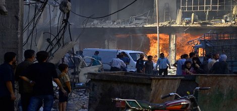 Suriye Rejimi Cuma Namazından Çıkanları Bombaladı: 35 Ölü