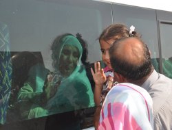 Hasretle bekledikleri hacca gittiler