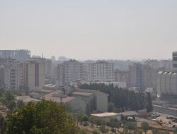 Batman'ın üzerine anız duman ve külleri çöktü