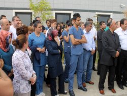 Asansör boşluğuna düşen doktor hayatını kaybetti