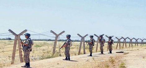 Türkiye'ye geçmeye çalışan yabancı uyruklu 4 kişi yakalandı