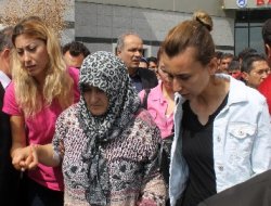 Van'da Asansör boşluğuna düşen Doktor hayatını katbetti