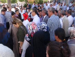 Şanlıurfalılar Kobanililere duyarsız kalmadı