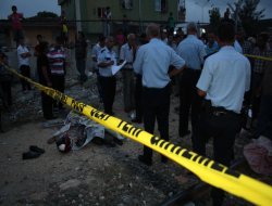 Ölümlü tren kazası sonrası polise taşlı saldırı