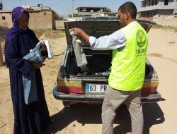 YAR-DER'den muhtaç ailelere giyim yardımı