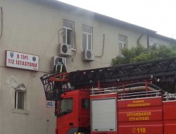 Çınar Devlet Hastanesi'ndeki yangın korkuttu