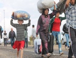 Sınırdan geçişler devam ediyor