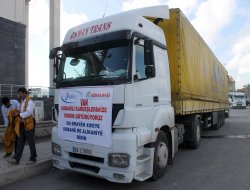 Kobanili sığınmacılara yardımlar devam ediyor